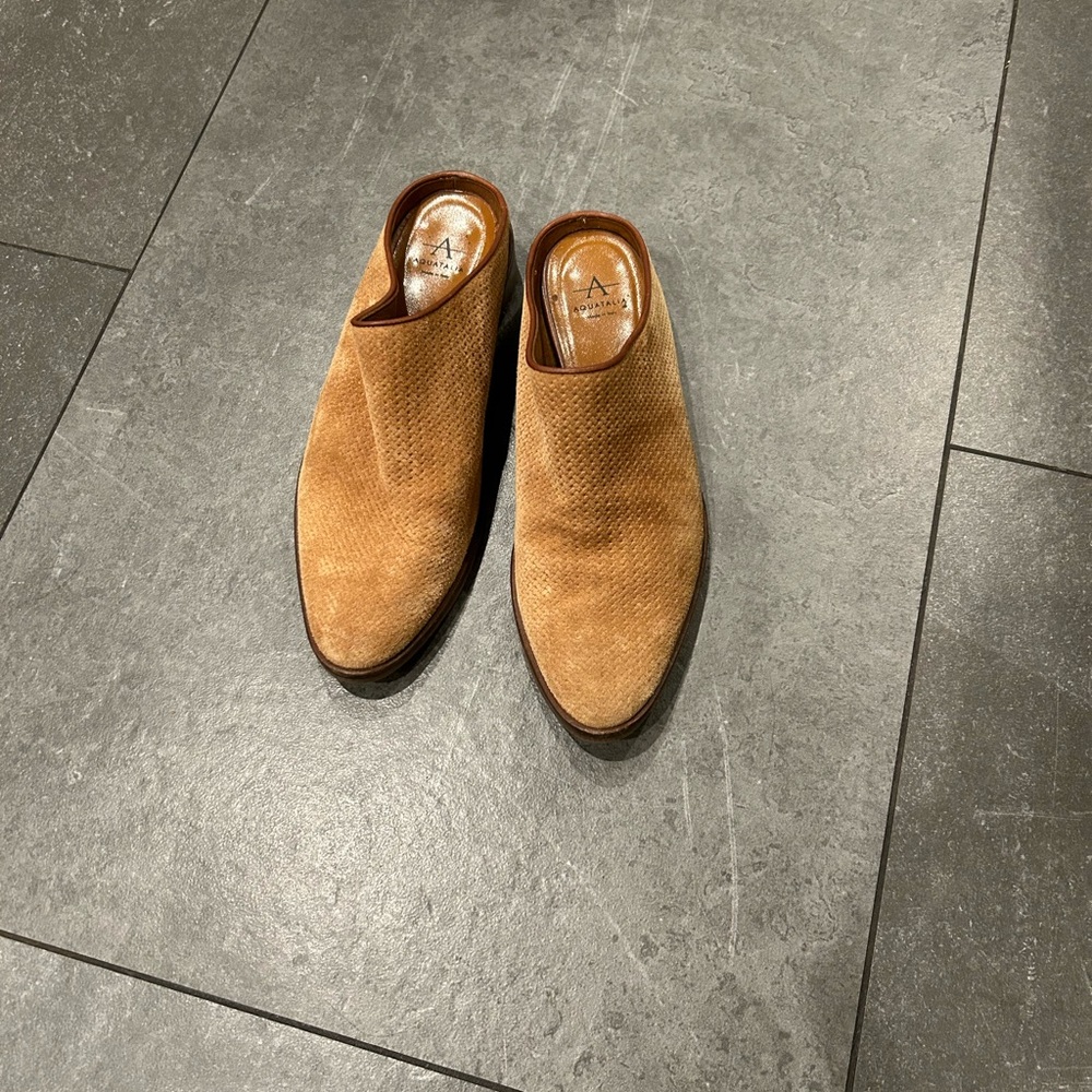 Aquatalia size 7 suede mules. Camel color.